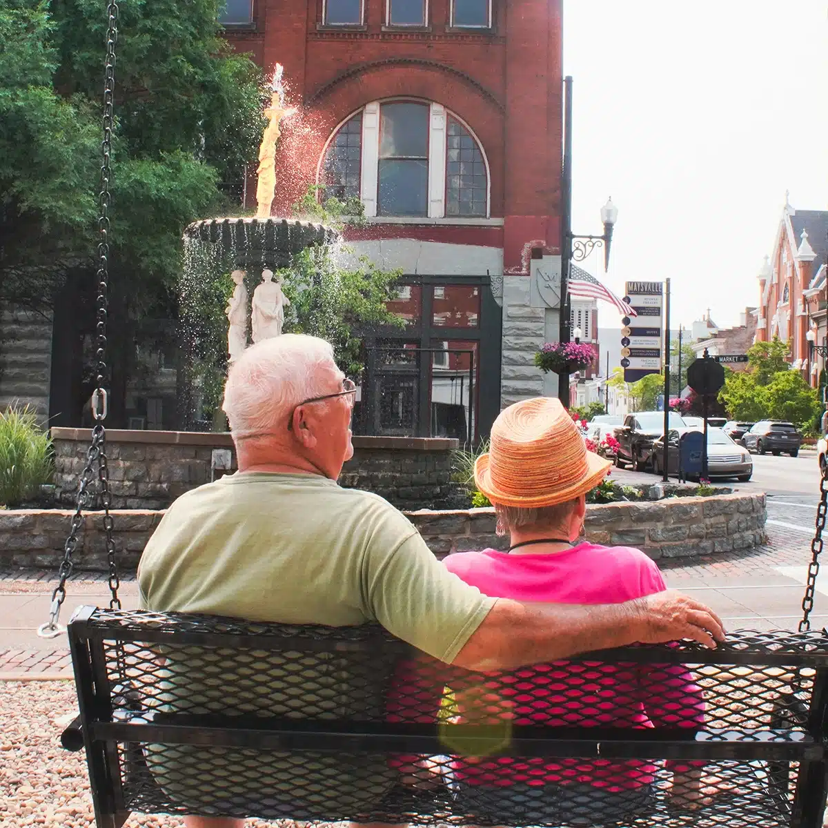 MarketStreetBenches TourismPromo2023 MaysvilleKY 11